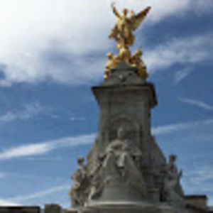 Meet your Posher, Victoria